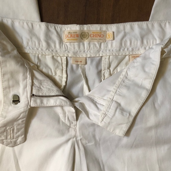 J. Crew Classic Twill Weathered Broken-In Chino 8T - Picture 2 of 6